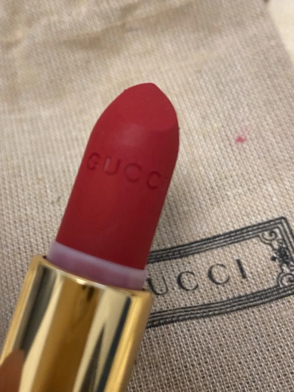 Gucci limited edition colourMatte Lipstick with Soft Pink Box and linen Bag New